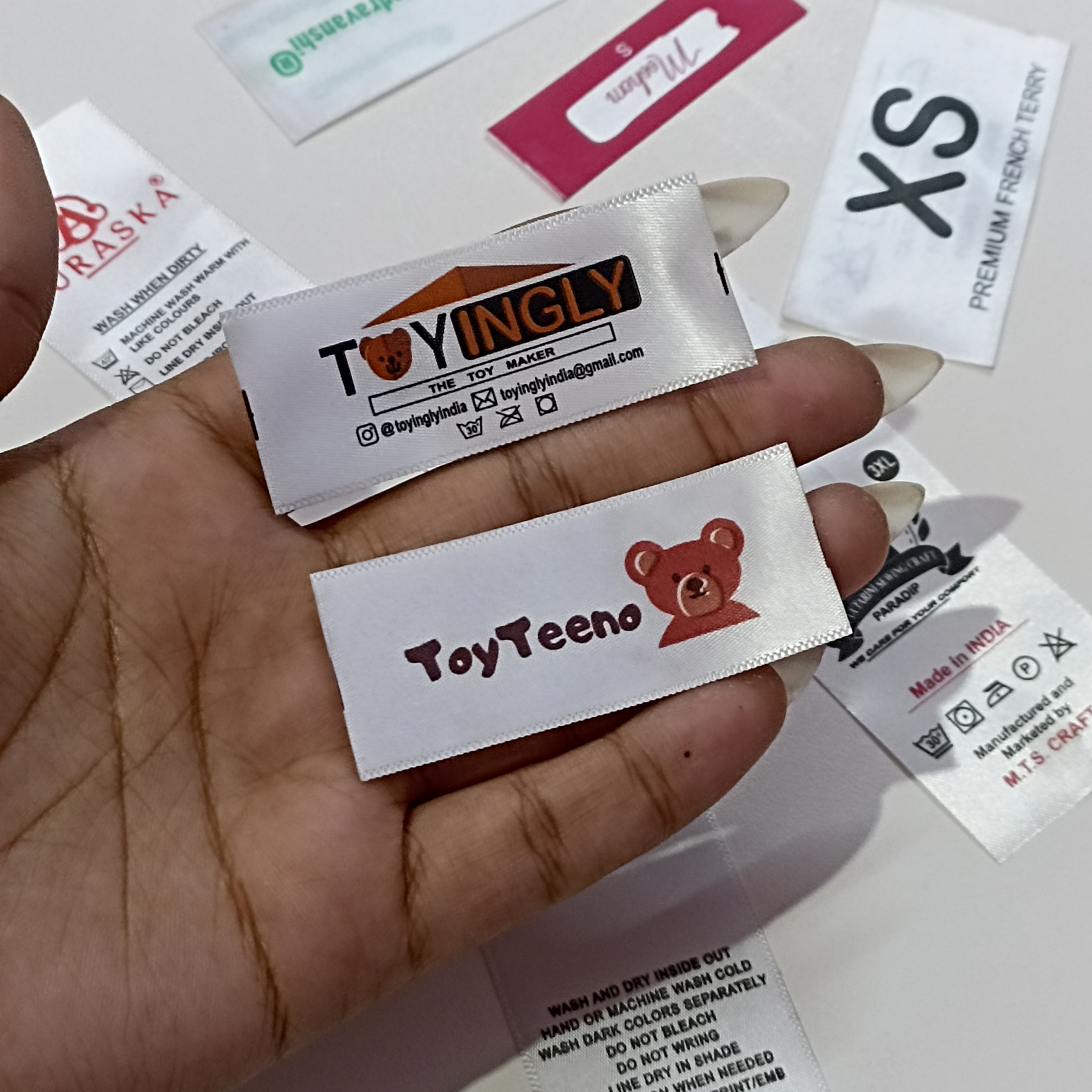 White Base Kinari Satin